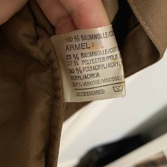 Louis Feraud Trench with perforated velour detailing - Picture 8 of 9